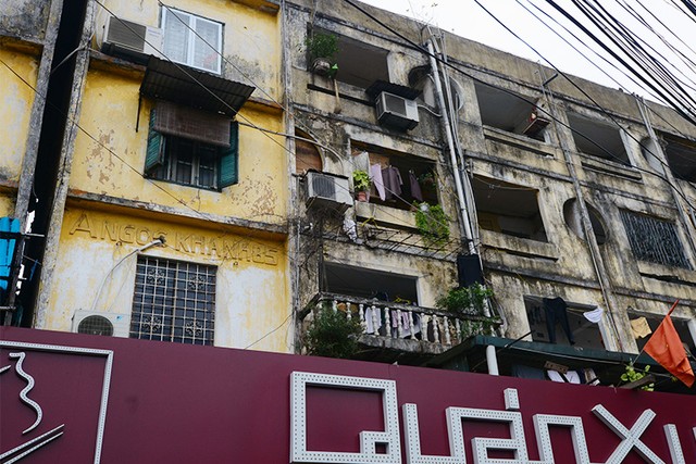 Những hình ảnh "xem cũng ghê người" tại chung cư cũ Hà Nội ảnh 8