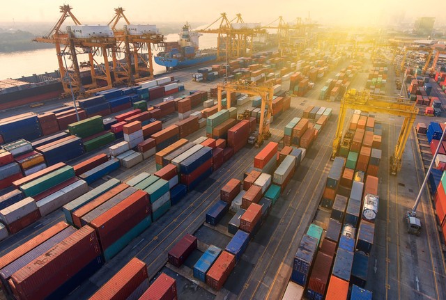 Việt Nam giữa vòng xoáy thương chiến Mỹ - Trung (Bài 1): Cuộc đấu ngoài tâm bão ảnh 1