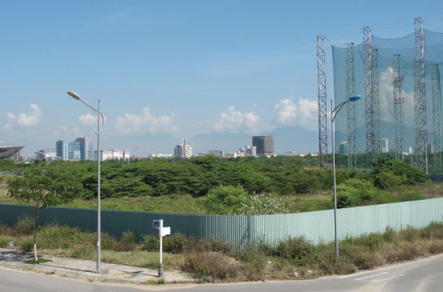 Bất động sản Đà Nẵng: Oằn mình trong vòng luẩn quẩn ảnh 1