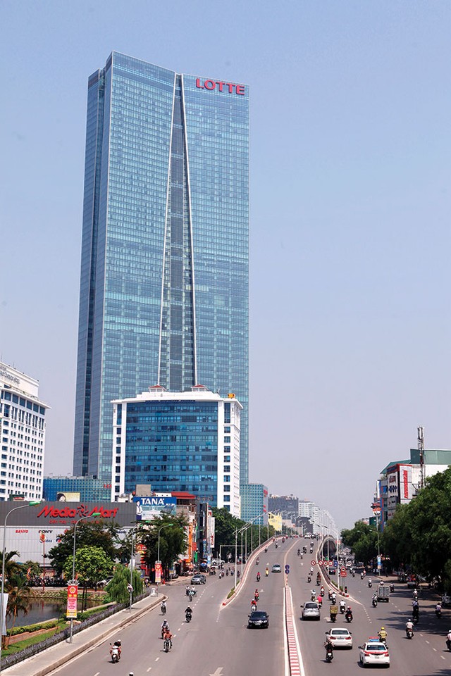 Lời thủ thỉ từ những tòa nhà chọc trời ảnh 2