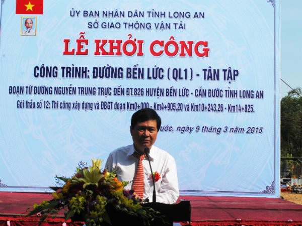 Phó chủ tịch UBND tỉnh Long An Nguyễn Thanh Nguyên tại lễ khởi công