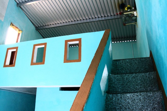 "Gian lánh nạn" trong "nhà an toàn".