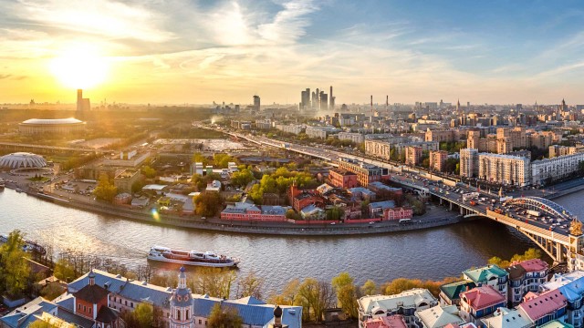 Vẻ đẹp thành phố Moscow bên sông. Ảnh: Internet.