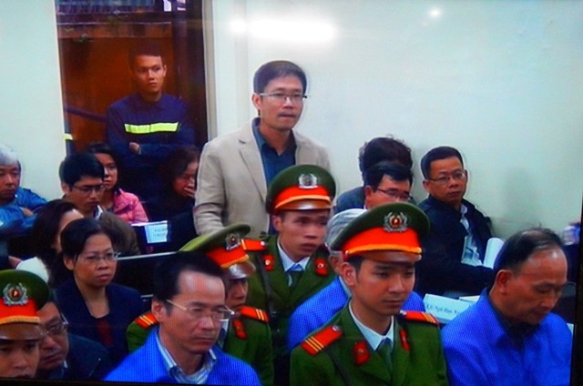 Cuộc “tái ngộ” giữa bầu Kiên và ông Trần Đình Long tại phiên phúc thẩm ảnh 4