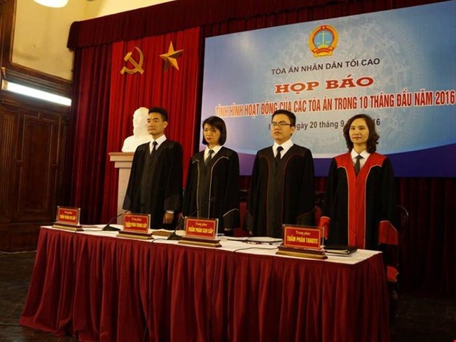 Nếu không thống nhất đền bù oan sai, ông Thêm và ông Nén có quyền khởi kiện ảnh 1