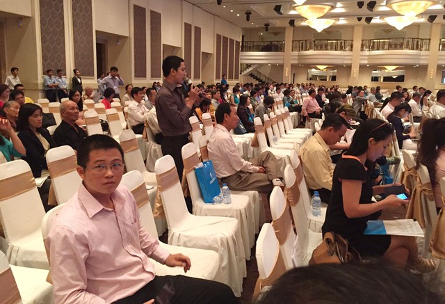 ĐHCĐ Eximbank: Tranh cãi nảy lửa và kéo dài ảnh 4