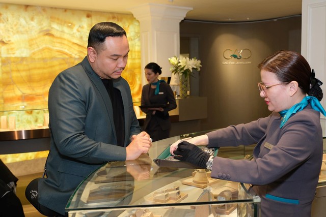 Không gian sang trọng, đẳng cấp tại cửa hàng CAO Fine Jewellery