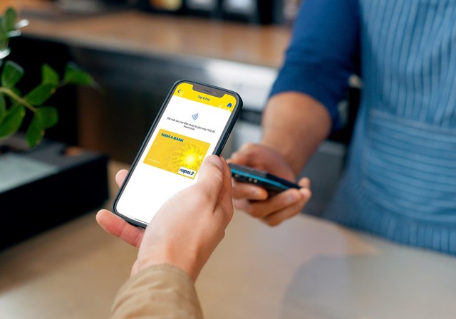 Với Tap &amp; Pay, chủ thẻ Nam A Bank không cần mang theo thẻ vật lý