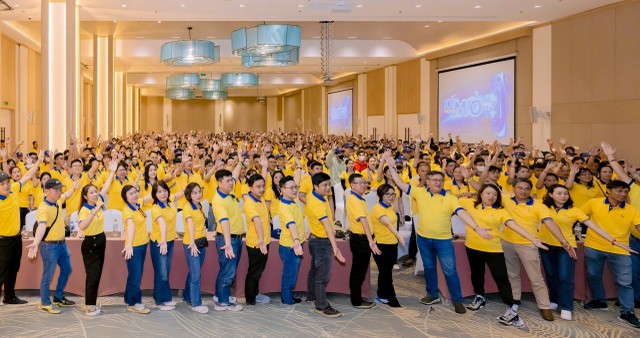 Tập thể PNJ liên tục nhấn nút “F5” tái tạo nội năng mỗi ngày. Ảnh: Gia Thịnh