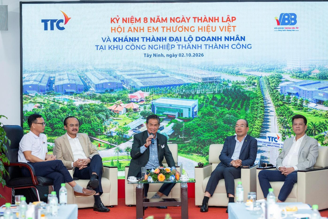 Phiên tọa đàm và hỏi đáp giữa các doanh nhân thuộc VBB. Phiên tọa đàm và hỏi đáp giữa các doanh nhân thuộc VBB.