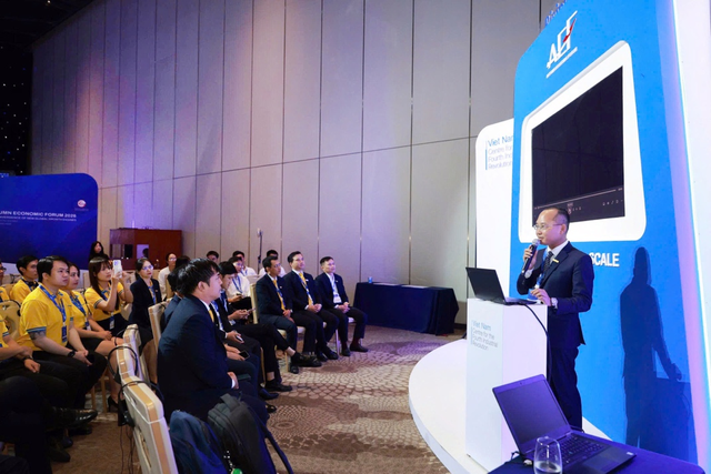 Ông Nguyễn Vĩnh Tuyên – Phó Tổng giám đốc Nam A Bank đã chia sẻ tại sự kiện. Ông Nguyễn Vĩnh Tuyên – Phó Tổng giám đốc Nam A Bank đã chia sẻ tại sự kiện.