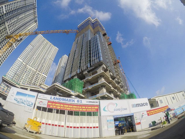 Hành trình ấn tượng của Ricons tại siêu dự án The Landmark 81 ảnh 1