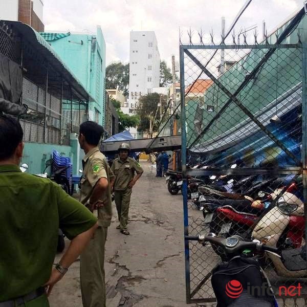 Cần cẩu công trình dự án 376 Điện Biên Phủ, TP. HCM đổ sập xuống trường mầm non ảnh 8