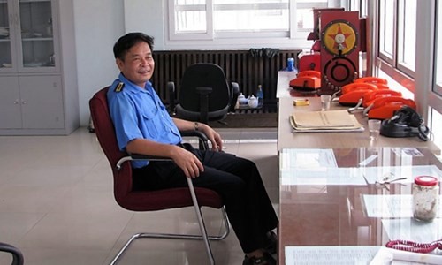 Nhà ga nghìn tỷ ở Quảng Ninh... “nằm chơi xơi nước“ ảnh 1