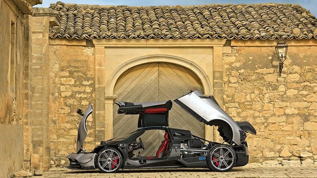 “Thần gió” Pagani Huayra bị triệu hồi ảnh 4 “Thần gió” Pagani Huayra bị triệu hồi ảnh 4