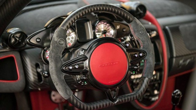 “Thần gió” Pagani Huayra bị triệu hồi ảnh 7 “Thần gió” Pagani Huayra bị triệu hồi ảnh 7