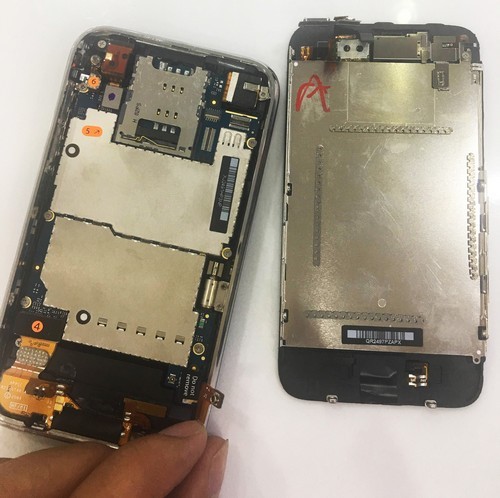 iPhone 3GS chưa kích hoạt giá rẻ tràn vào Việt Nam ảnh 2