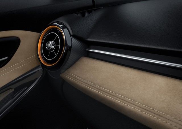 Mazda trình làng phiên bản nâng cấp Mazda2 ảnh 8