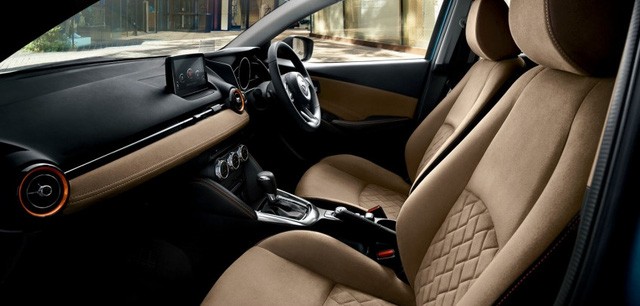 Mazda trình làng phiên bản nâng cấp Mazda2 ảnh 10
