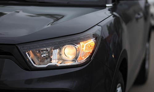 Ssangyong Tivoli MT - crossover nhập khẩu giá 570 triệu ảnh 4