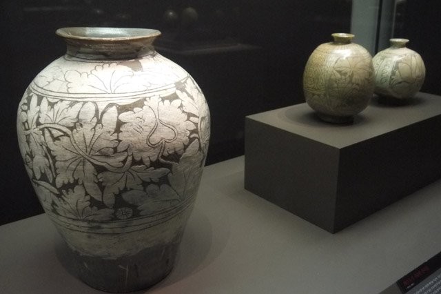 Ngỡ ngàng thấy nhiều đồ cổ Việt Nam tại Bảo tàng Quốc gia Hàn Quốc ở Seoul ảnh 10