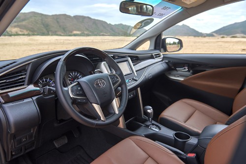 Những mẫu ôtô 'không có xe để bán' trong 2016 tại Việt Nam ảnh 6