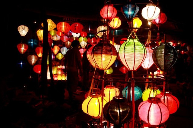 Độc đáo những món quà lưu niệm Hội An ảnh 1