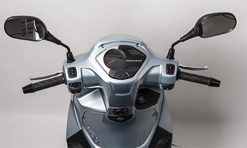 Peugeot Belville - đối thủ mới của Honda SH 2017 ảnh 2