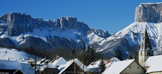 Những điểm du lịch đẹp tuyệt vời mà rất ít người nghe danh ảnh 8