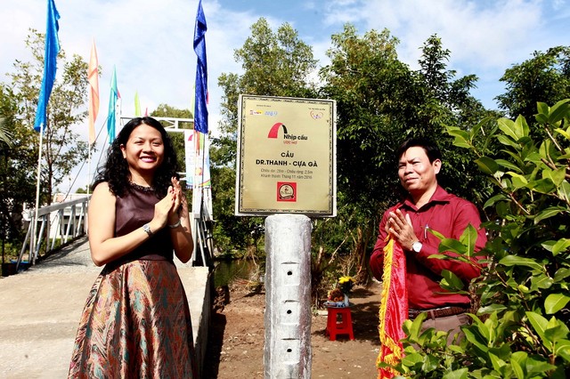 Tân Hiệp Phát khánh thành cây cầu dây văng thứ 12 tại Đồng bằng sông Cửu Long ảnh 1