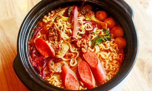 Những món ăn vặt gây sốt ở Hà Nội năm 2016 ảnh 2