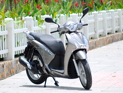 Vóc dáng Honda SH qua các thế hệ ảnh 11