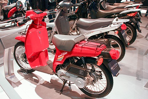Vóc dáng Honda SH qua các thế hệ ảnh 2