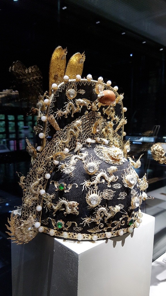 64 Bảo vật hoàng cung triều Nguyễn lần đầu về lại cố hương ảnh 8