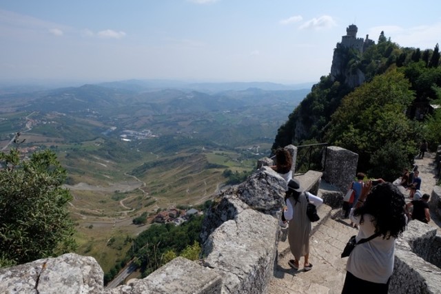 Không chỉ Vatican, vẫn còn một đất nước tí hon nữa nằm trong lòng Italy  ảnh 4