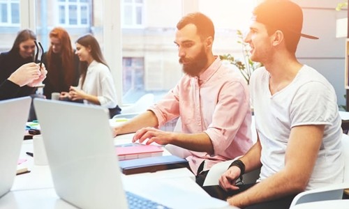 Những nghề có thể giúp bạn nhanh thành triệu phú ảnh 9