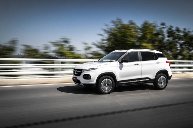 GM bán SUV giá chỉ 8.000 USD ảnh 1