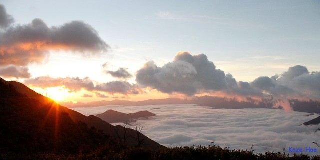 Tà Chì Nhù mùa 'săn mây' ảnh 1