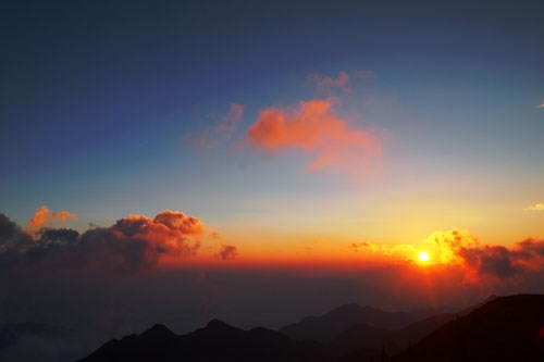 Tà Chì Nhù mùa 'săn mây' ảnh 5