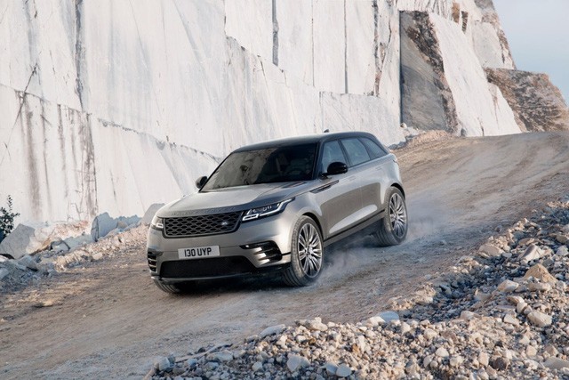 Range Rover Velar có giá khởi điểm gần 50.000 USD ảnh 2