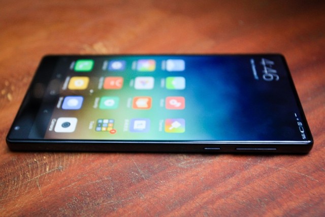 Xiaomi Mi Mix bản chính hãng có giá 17 triệu đồng ảnh 1