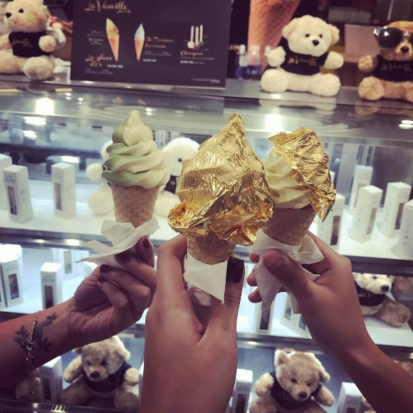 Cây kem dát vàng 24k khuynh đảo Sài Gòn ảnh 6