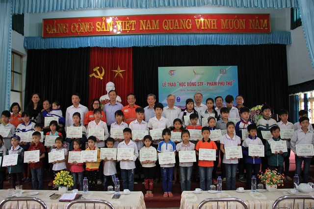 Masan Nutri-Science trao “học bổng STF - Phạm Phú Thứ” tại Thái Nguyên và Nghệ An ảnh 1