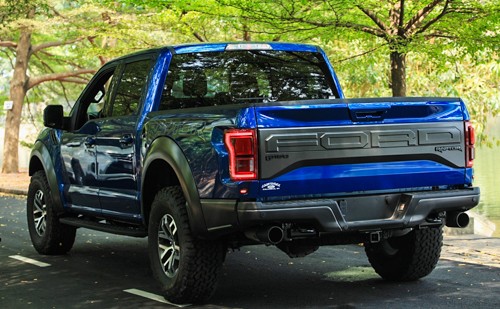 'Siêu bán tải' Ford F-150 Raptor 2017 đầu tiên về Việt Nam ảnh 4