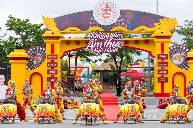 Bên trong không gian ẩm thực lớn nhất Đà Nẵng 2017 ảnh 1