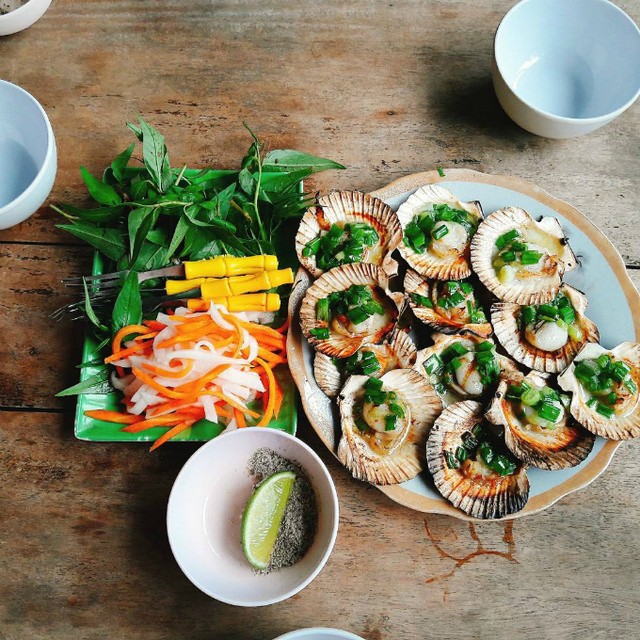 Bát bánh canh hơn 200.000 đồng 'huyền thoại' ở Sài Gòn ảnh 10