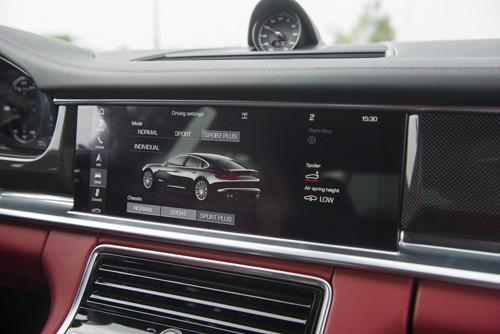 Porsche Panamera 4S 2017 - cái giá của 8 tỷ tại Việt Nam ảnh 10