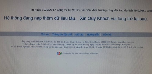 Khách thất vọng khi săn vé tàu 10.000 đồng ảnh 1