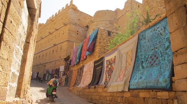 Sắc màu văn hóa ở Jaisalmer ảnh 4