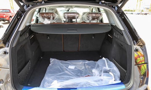 Audi Q5 đời mới cập cảng Sài Gòn ảnh 5